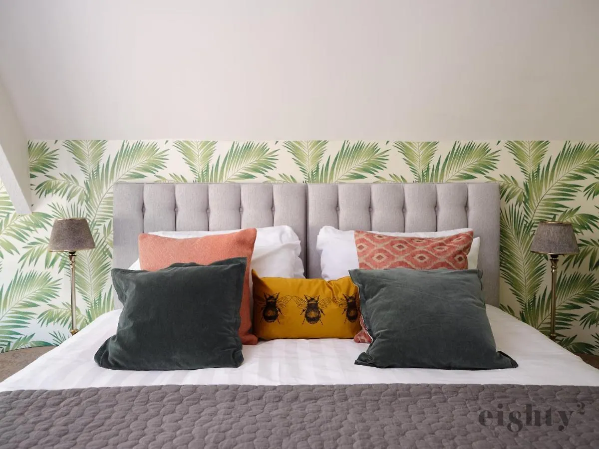 The Prince Of Waterloo - Boutique Guest Rooms Winford
